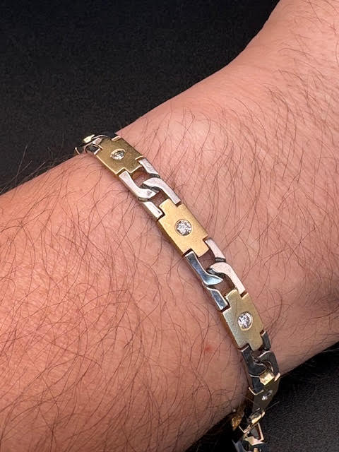 14K Yellow and White Gold Bracelet with Diamonds (1CTW) - 7.5 in - B6169
